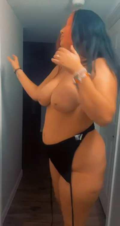 When was the last time you tasted a thick latina?