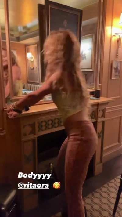 Bit Of Bootywork In Leggings