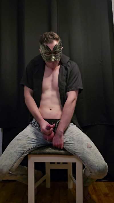 Cum videos and more! Let me know your heart's desires! @arsnova_vip