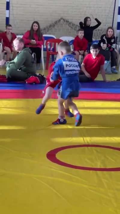 This kid winning a fight. I think I’d be scared myself.