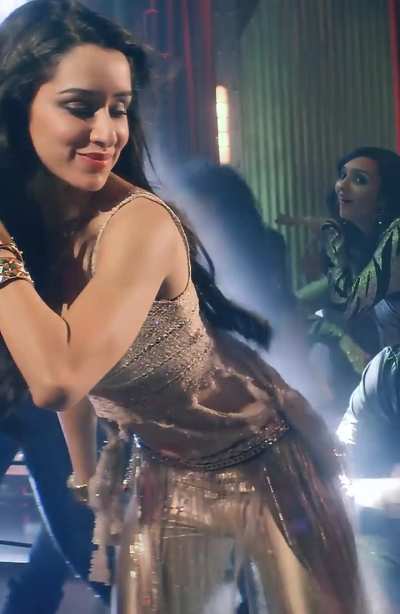 Shraddha Kapoor [Ungli] $