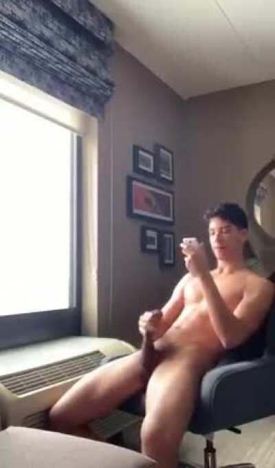 Hot boy jerks off and cums all over his tummy