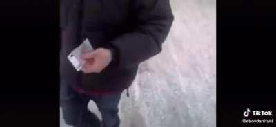 Laitettaa billeet pystyyn