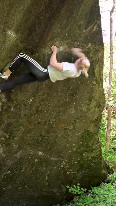 Janja Garnbret climbing in Austria 🤯