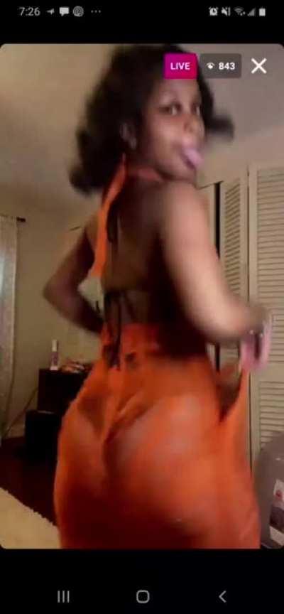 Highlights of marayeann's recent live 6/26/2021