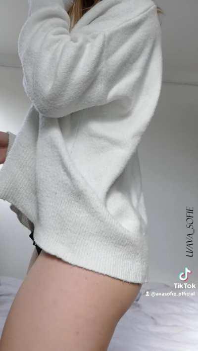 The moment when the postman walked by in front of my window...