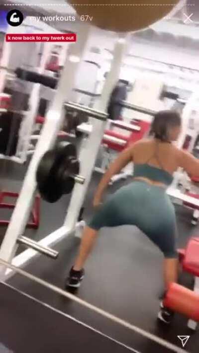Twerking in the gym