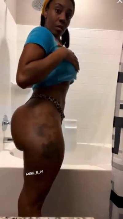 _angie_b_tv (@_angie_b_tv)