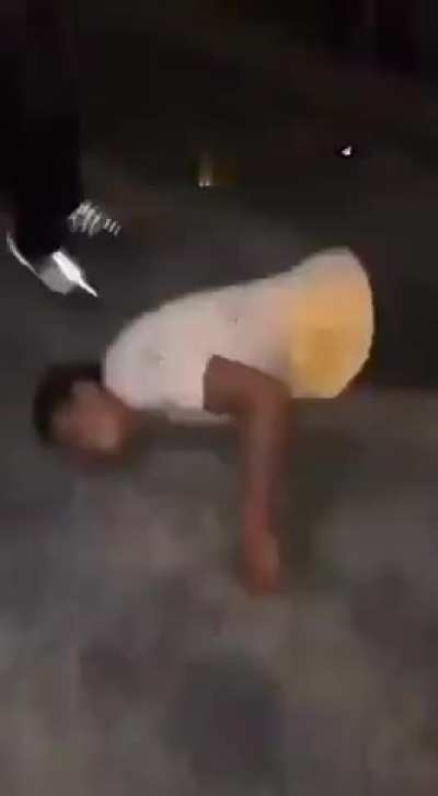 Free trial mma student puts boxing world champ out