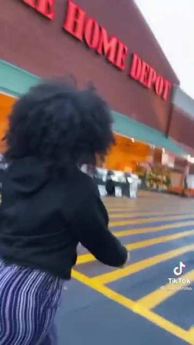 Just walking , nothing to see here