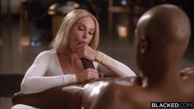 Emma is hypnotized by GIANT cock and makes him cum all over her face