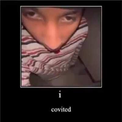 Cellbit durante suas gameplays de fênix Veríssimo. (clássico sossa suja)