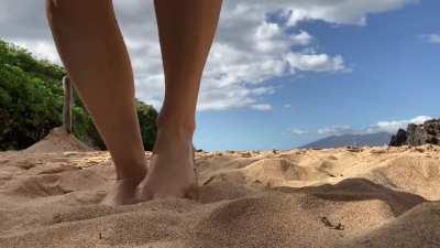 Alexandra Daddario YouTube GIF