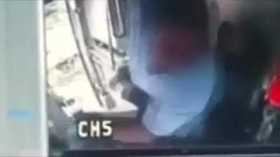 guy attacks bus driver and it doesn't go as planned