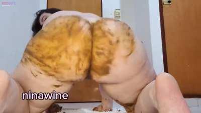 Do you like to see me fucking my asshole full of shit?