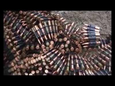 Ukrainian 🇺🇦 farmers captured a Russian BTR-82. 7th March.