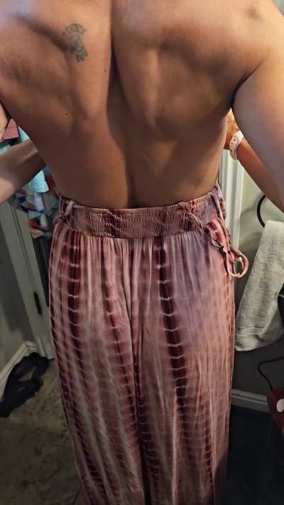 The Only Acceptable Bra to Wear With a Sundress..............Handbra ;)