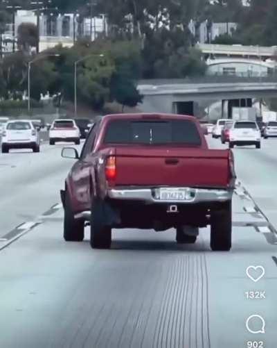 Bro is driving in italics