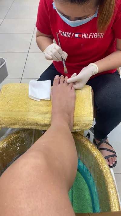 She doesn’t know my feet are famous on the internet for giving footjobs