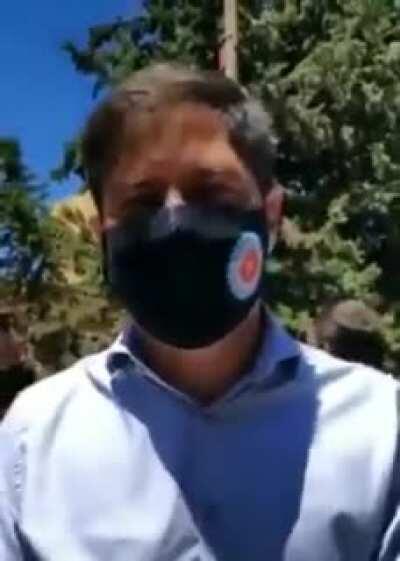 Miles de bonaerenses se preguntan si &uml;Quiz&aacute;s hayamos votado a un retrasado&uml; luego de escuchar a su gobernador hablando.