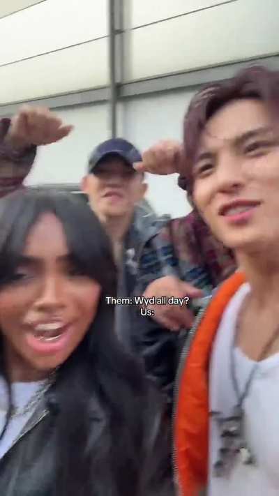 251013 Lay Bankz TikTok Update with S.Coups and Mingyu