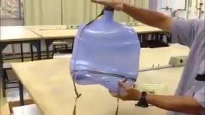 WCGW if u try out this science experiment