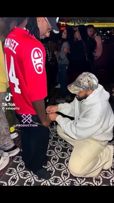 DeeBlock - Video #5982