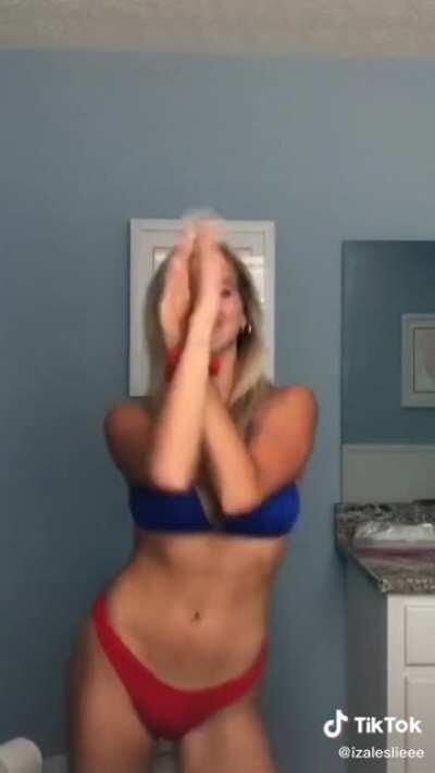 Supergirl 🦸‍♀️