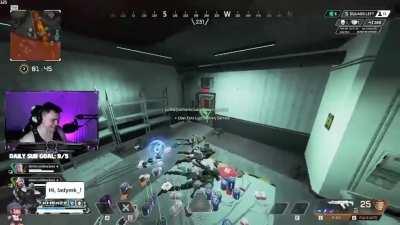 myself and 2 friends decided to (friendly) streamsnipe an Apex Streamer while in the Valkyrie Ult bugged state, it ended up being pretty funny hahaha