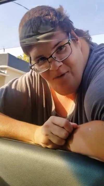 I don't even know what's happening but it makes me uncomfortable...