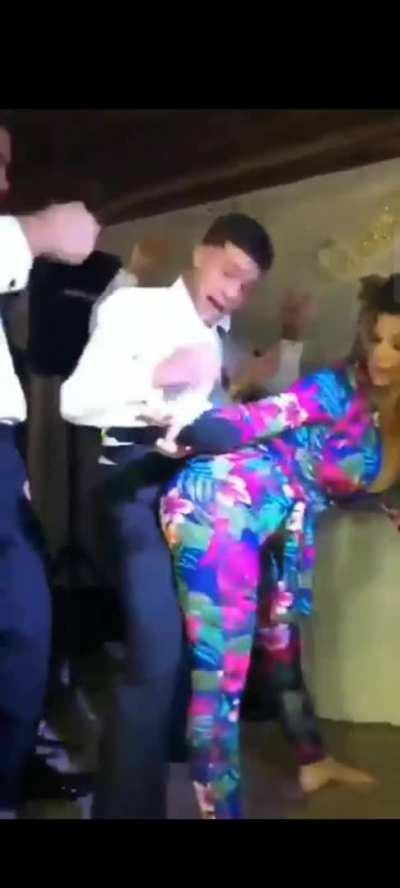 She decided to give him an erection he will never forget...