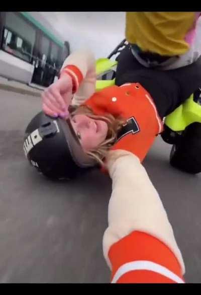 DA figured out how to get a hot girl on the back of his quad....and then!