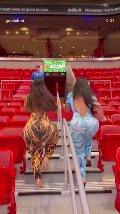 Which big booty latina you taking Left or Right?