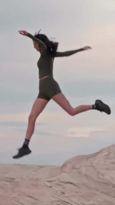 Kendall for Alo Softsculpt campaign | September 2025