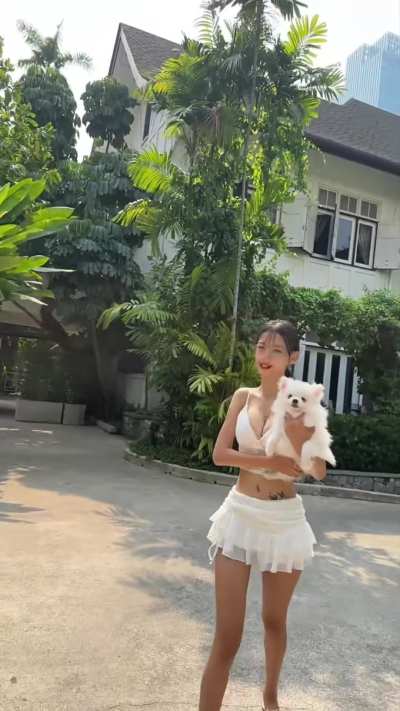 Here's a pet for guys here in asian_angels.. oh also here's a dog