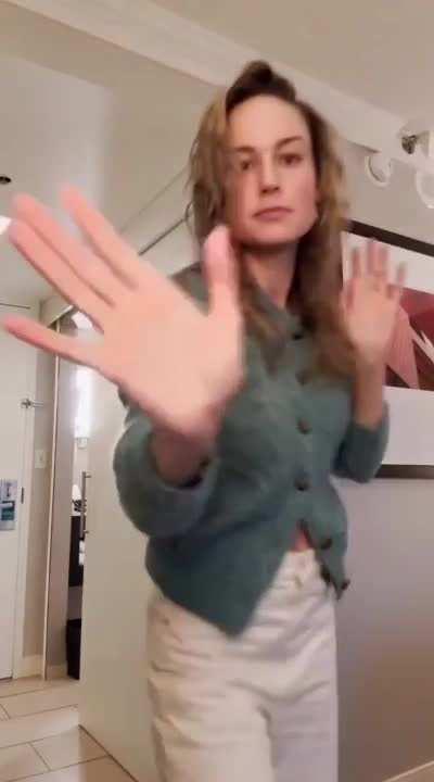 Brie Larson knows how to get your attention