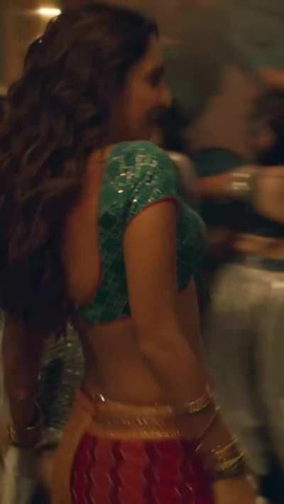 30 Seconds of Hotness. Let me know if u like it or not.