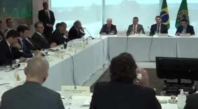 Melhor resumo da reunião fatídica