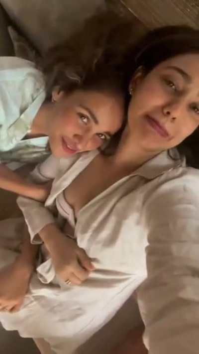 Neha & Aisha Sharma hottie sista duos 😍😍🔥🔥