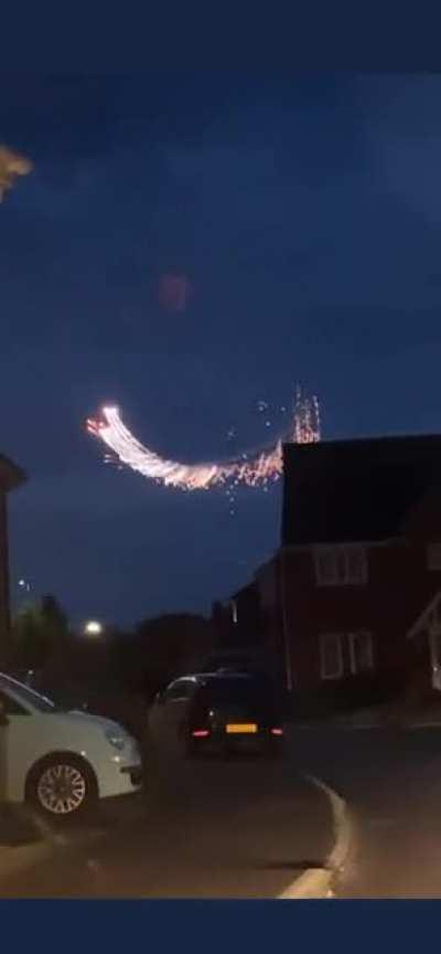 Spotted in Motherwell last night, not saying it’s aliens just curious to see if anyone has an explanation as to what it could be