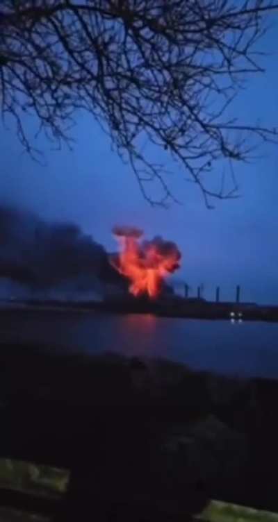 Russian X-101 cruise missiles targeting the Prydniprovska Thermal Power Plant in Dnipro [25.12.2024]