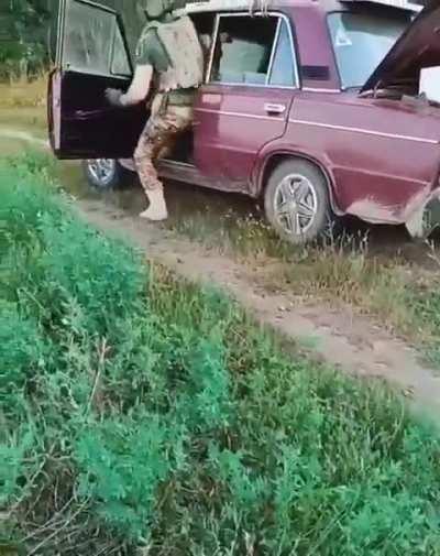 Ru Pov: Russian soldier steals secret Ukrainian technique (satire) 