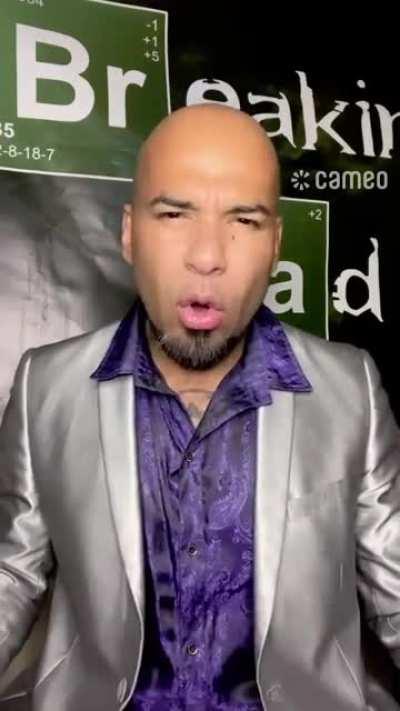 Russian mafia threatens a kid named finger