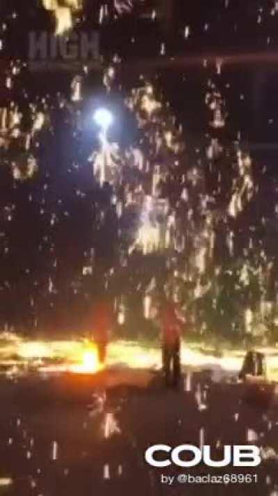 Забавы с расплавленным чугуном