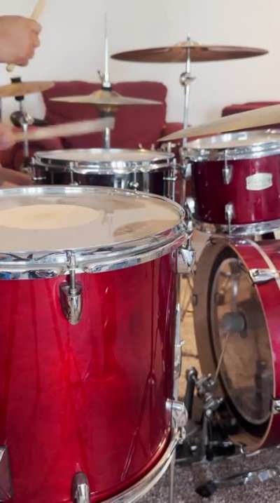 One of my favorite songs from H.E.R. - Carried Away