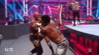 [Raw Spoilers] Lashley never saw it coming