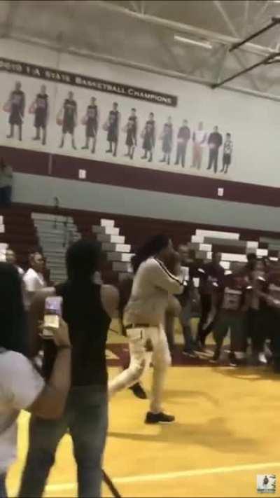 Duck had the whole school wilin RIP that man 🙏🏽👑