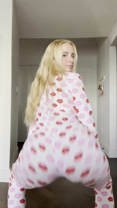 Adore to your hearts content 😍