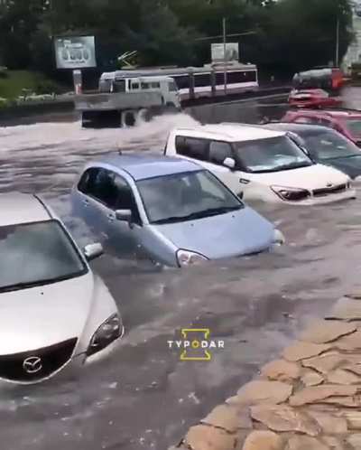 В Краснодаре дождливо...