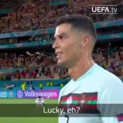 [VIDEO] Cristiano to Courtois: 